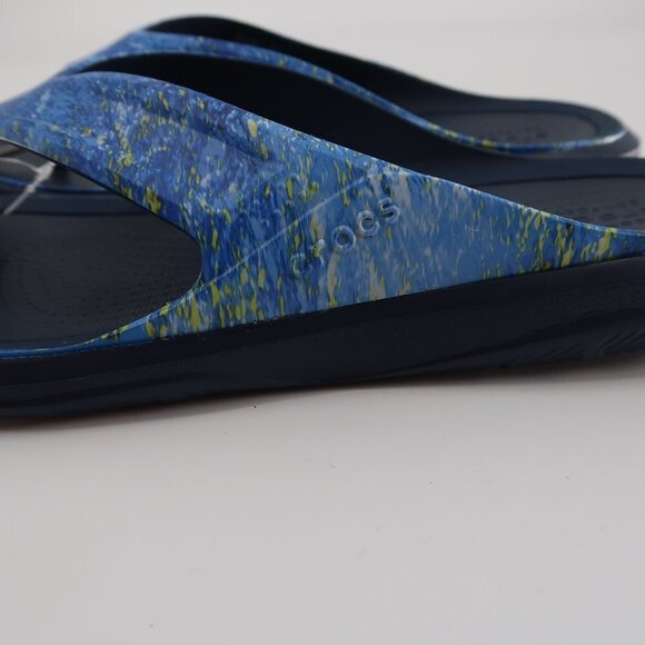Crocs Men\'s Swiftwater Mossy Oak Coastal Wave Flip Flop 9